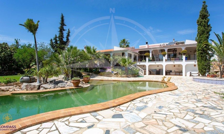 Investing in Tavira Property in 2025–26 - Short Term vs Long Term Rent