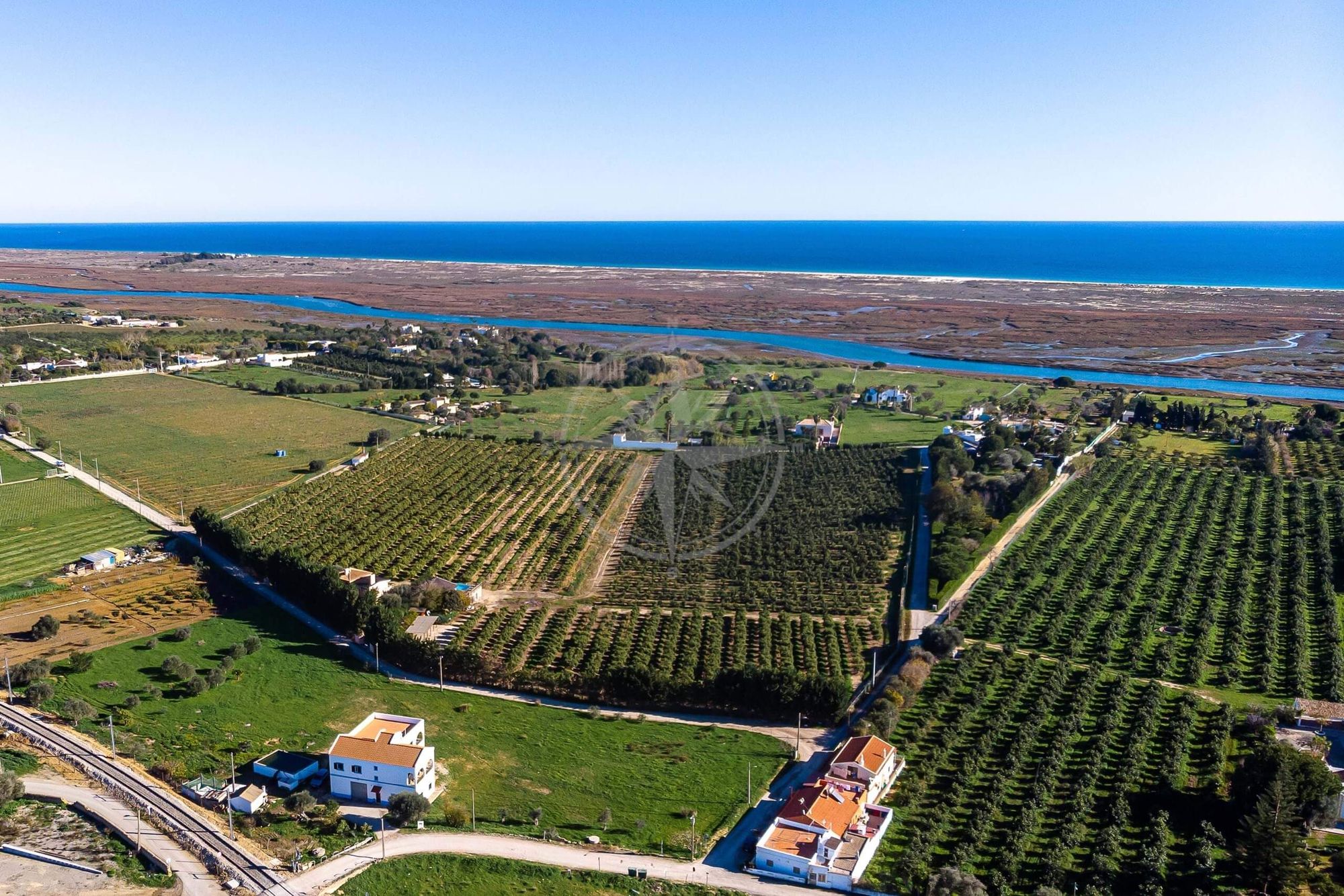 The “Lagoon Effect” and How Ria Formosa Proximity Shapes Tavira Property Demand