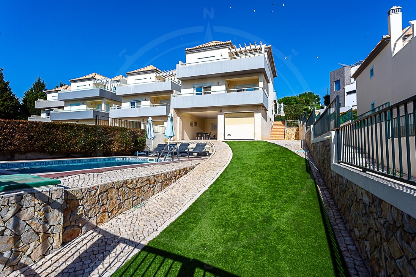 Elegant Detached 4 Bedroom Tavira Villa with Private Pool, Garden & Sea Views