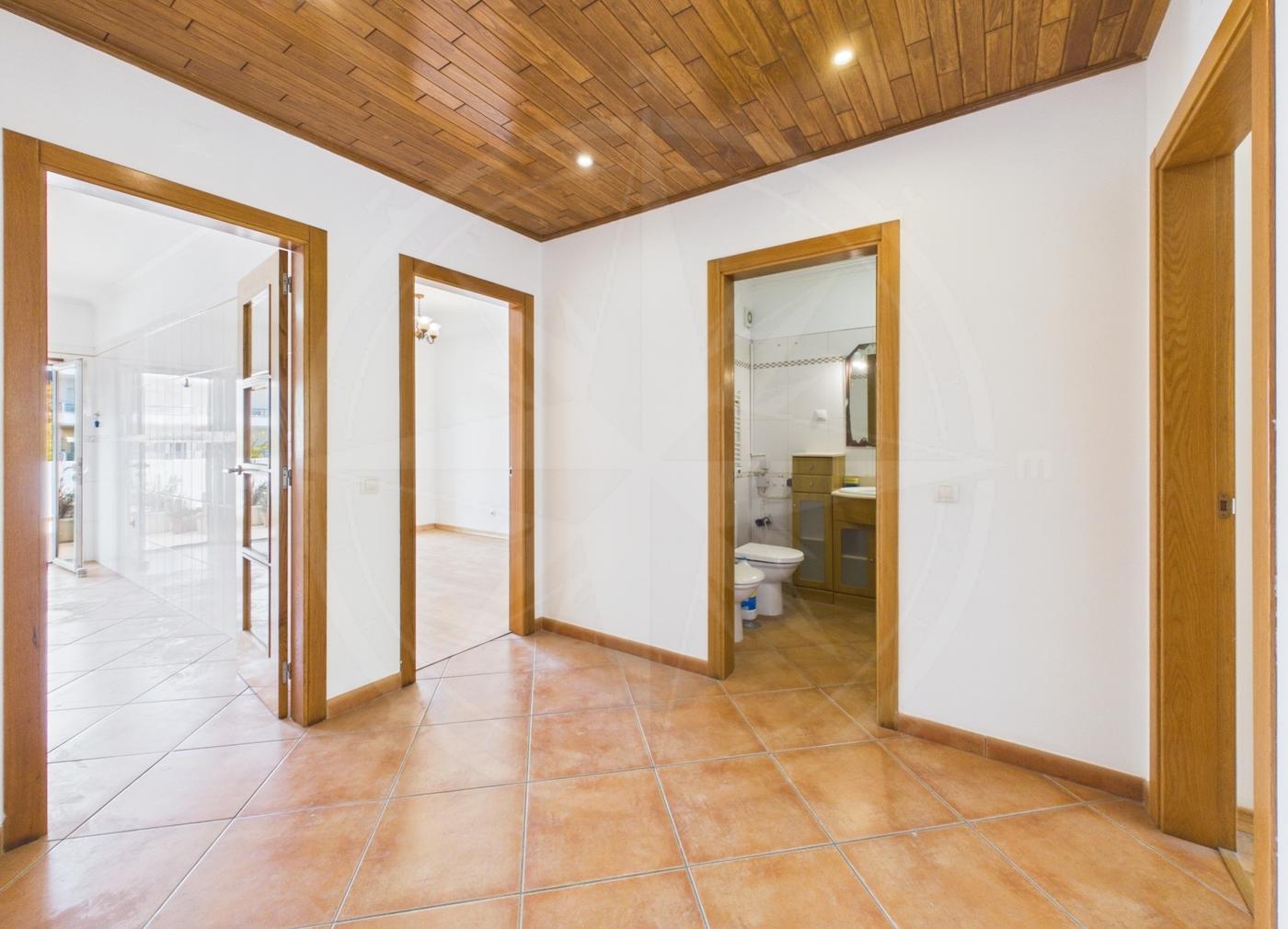 Tavira 2 Bedroom Apartment in a Prime Location