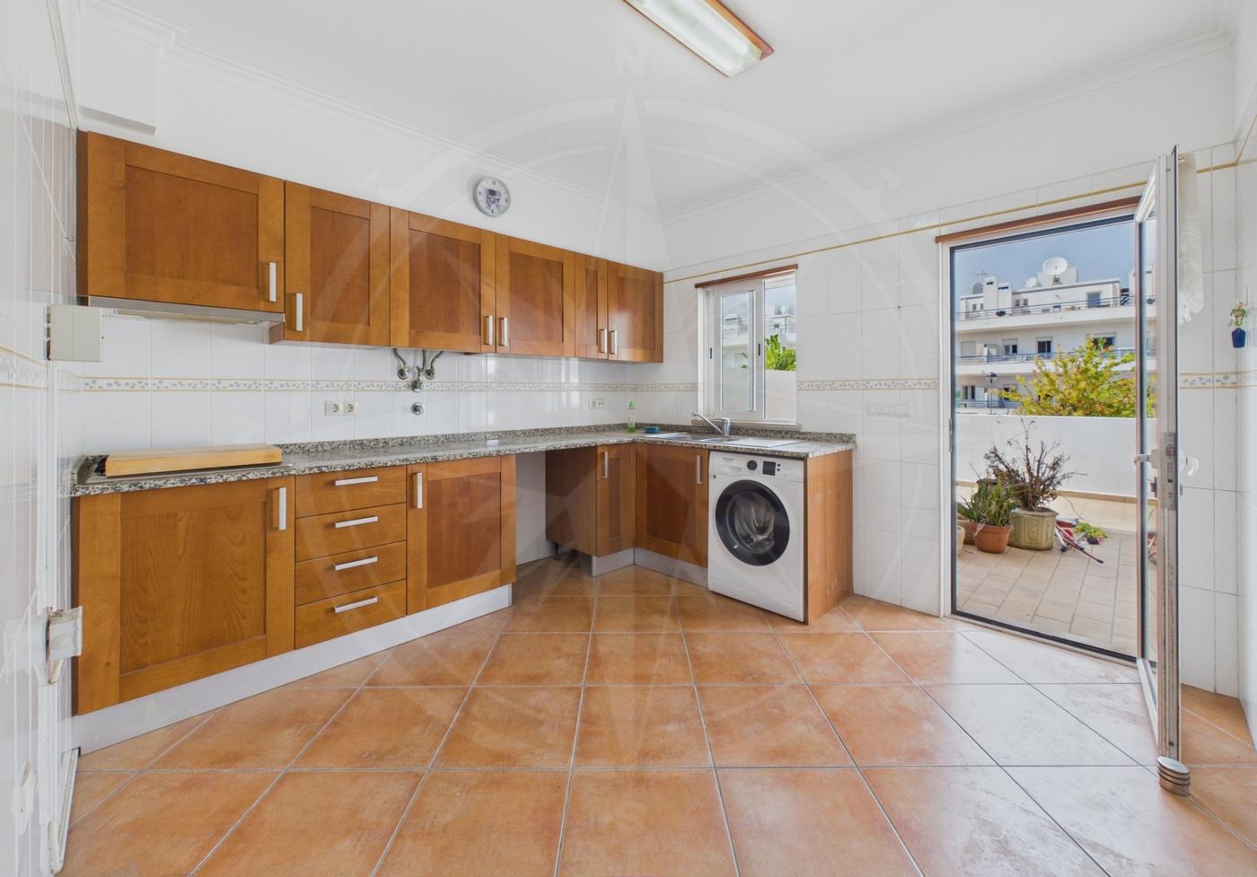 Tavira 2 Bedroom Apartment in a Prime Location