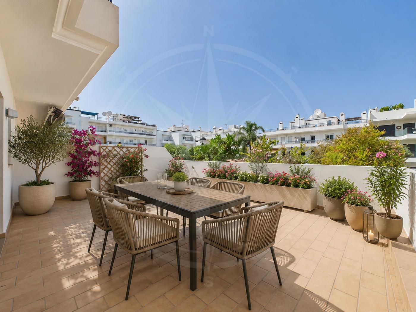 Tavira 2 Bedroom Apartment in a Prime Location