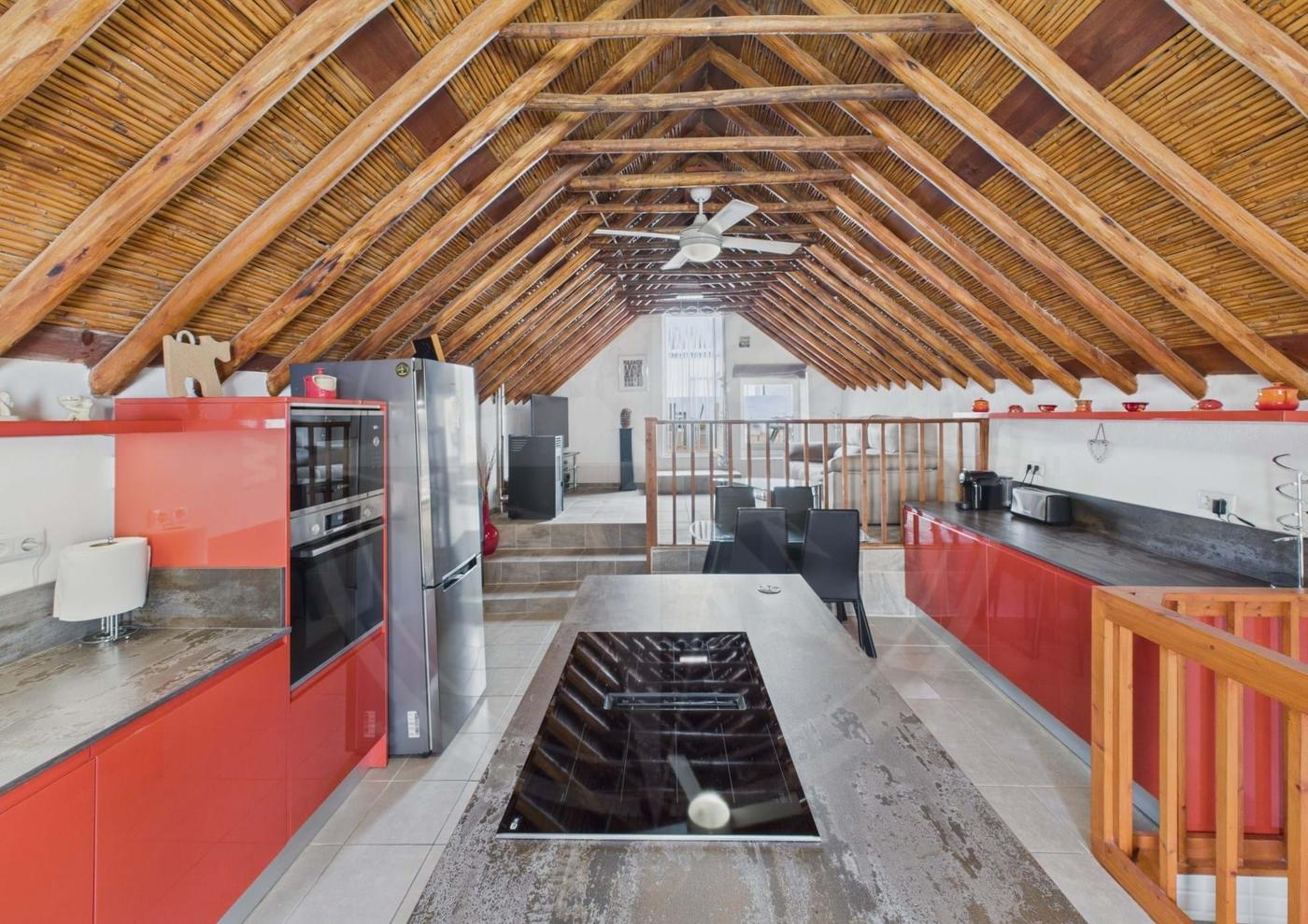 Tavira centre 3 bedroom townhouse with large sun terraces – 7